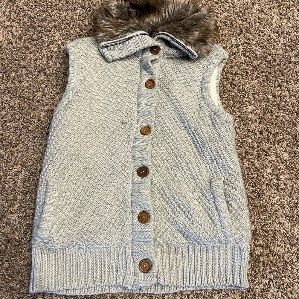 Ci Sono by Cavalini sweater vest size large